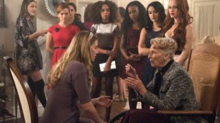 Treasured Gift - Riverdale Season 1 Episode 8
