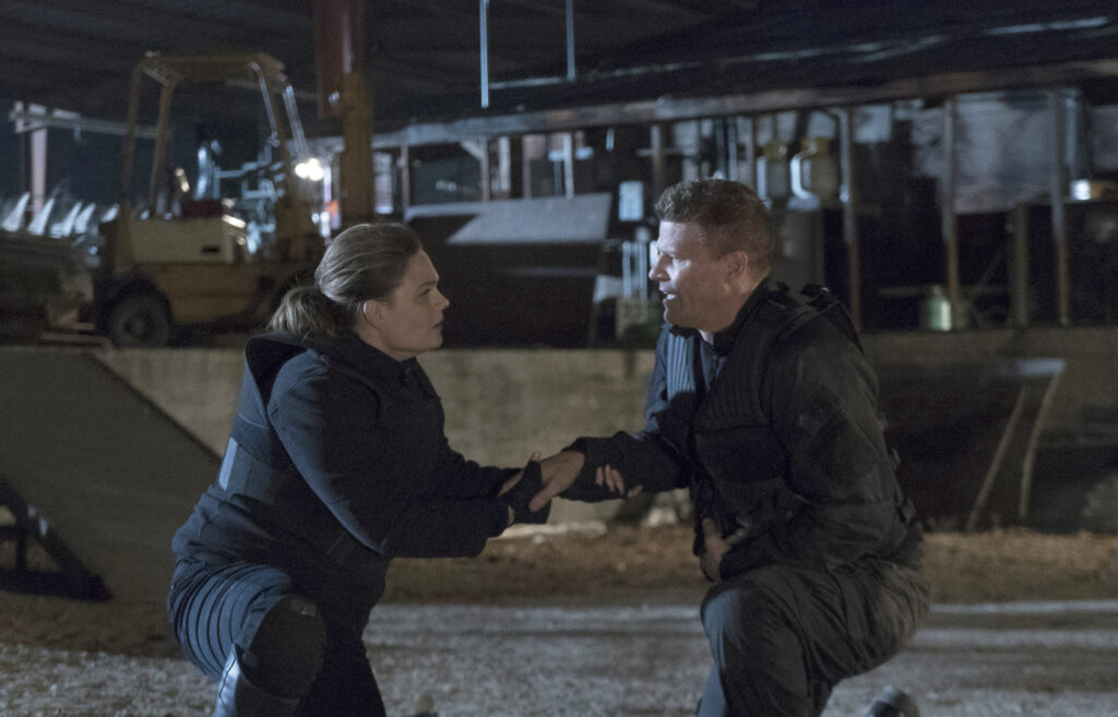 Working Together - Bones Season 12 Episode 12