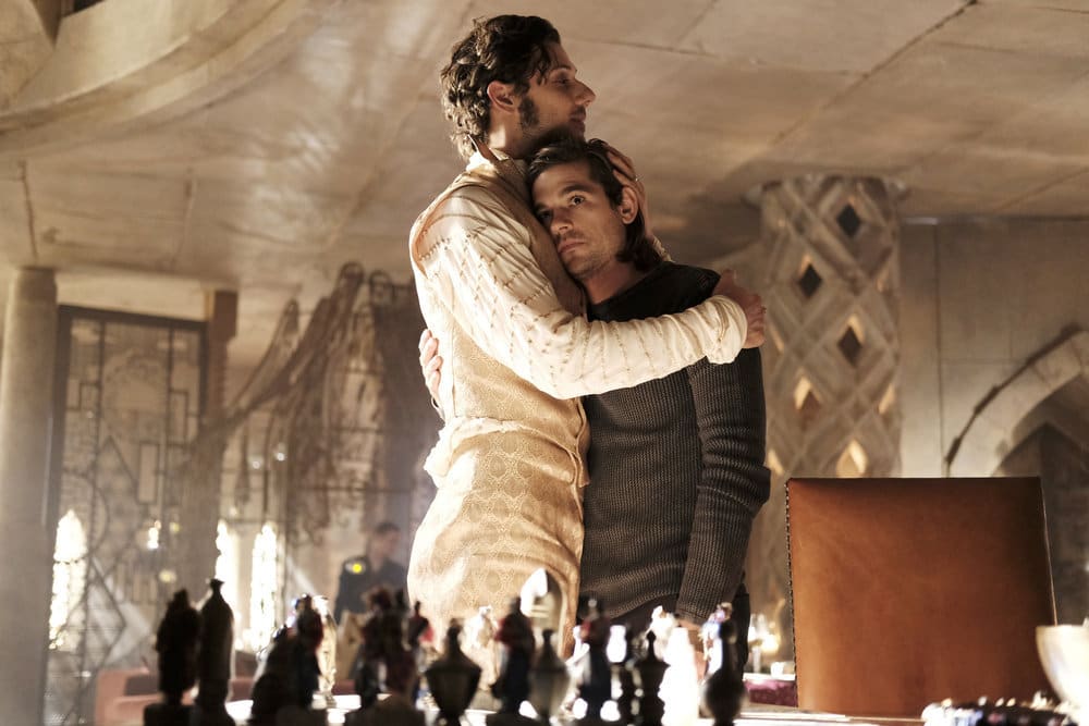 Bro hug - The Magicians Season 2 Episode 10