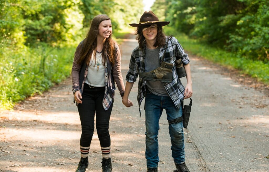 Carl and Enid - The Walking Dead Season 7 Episode 5