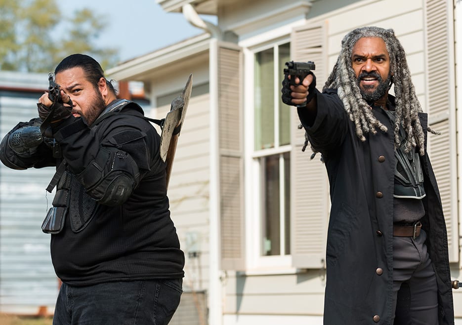 Ezekiel and Jerry - The Walking Dead Season 7 Episode 16