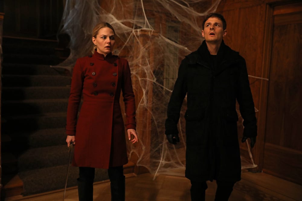 How Far Will Emma Go? - Once Upon a Time Season 6 Episode 16