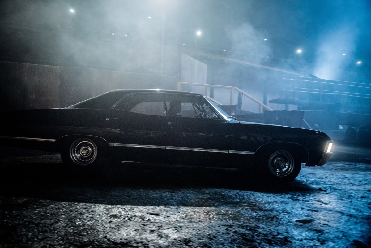 Impala goes on a night drive - Supernatural Season 12 Episode 17