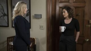 Julia Visits Harlee - Shades of Blue Season 2 Episode 7