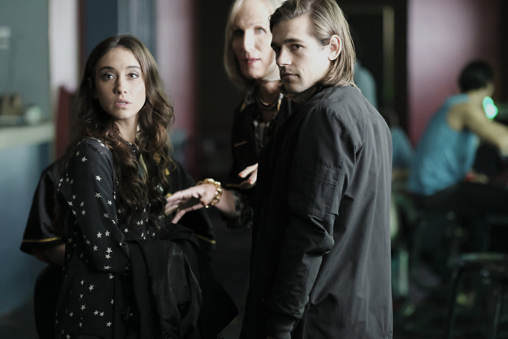 Quentin and Julia are on the case - The Magicians Season 2 Episode 11