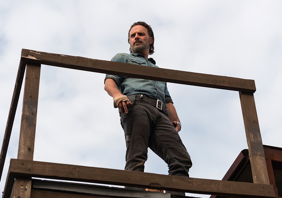 Rick on lookout - The Walking Dead Season 7 Episode 16