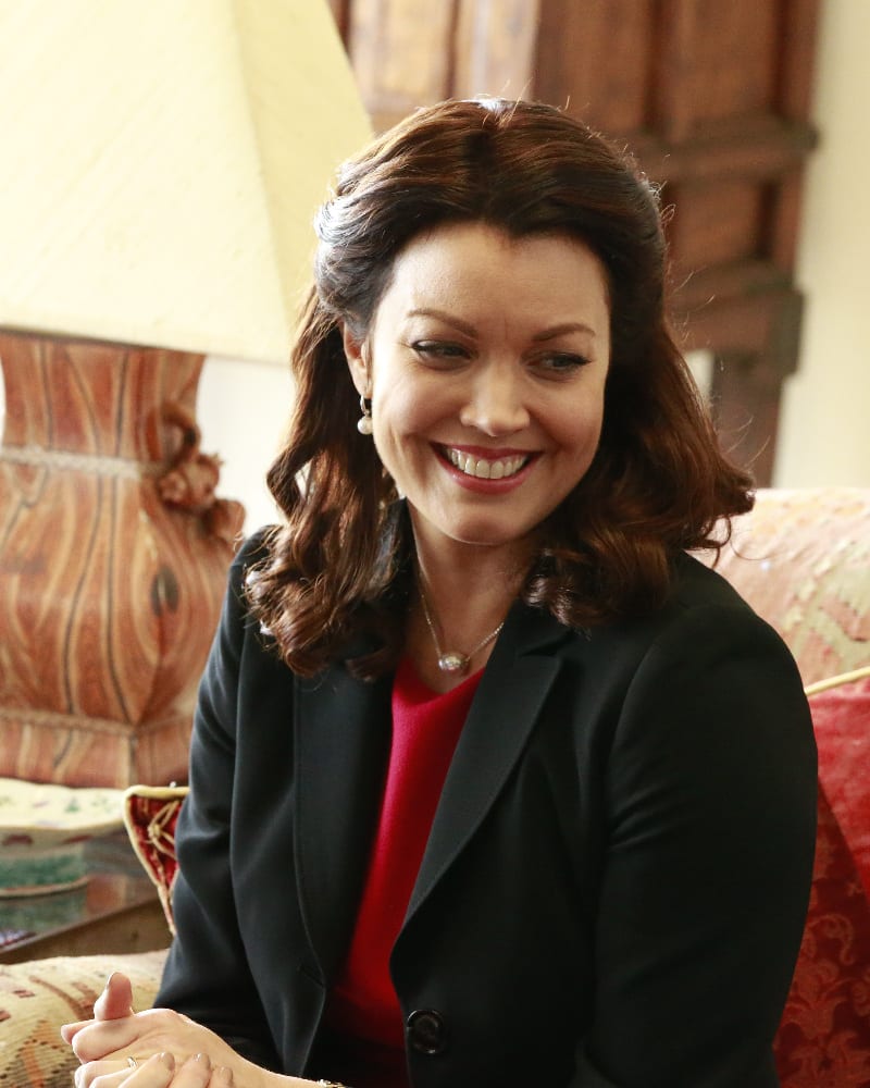 Say Cheese, Mellie - Scandal Season 6 Episode 10