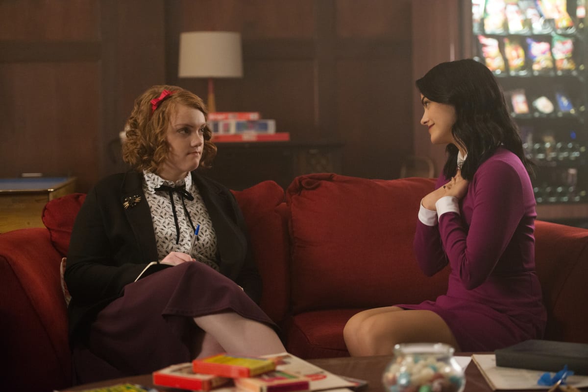 Two Different Worlds - Riverdale Season 1 Episode 9
