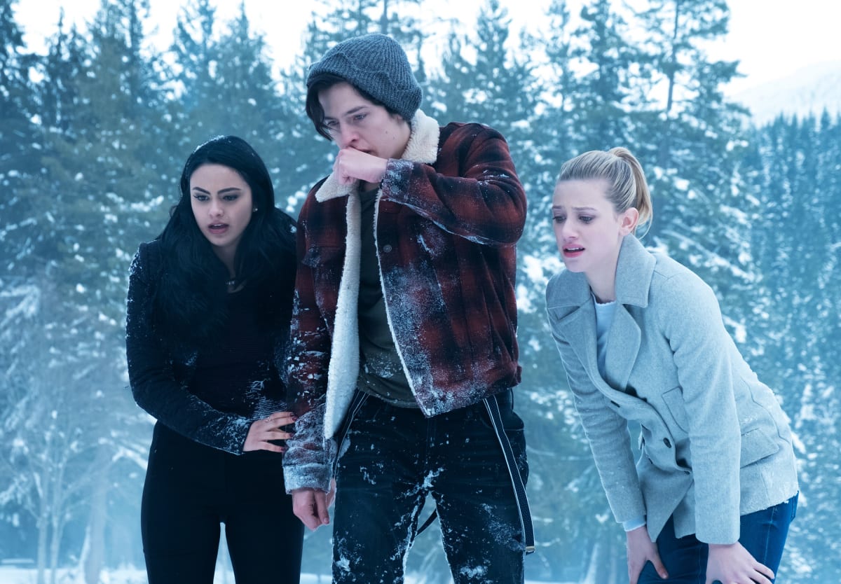 A (Cold) Shoulder To Cry On - Riverdale Season 1 Episode 13