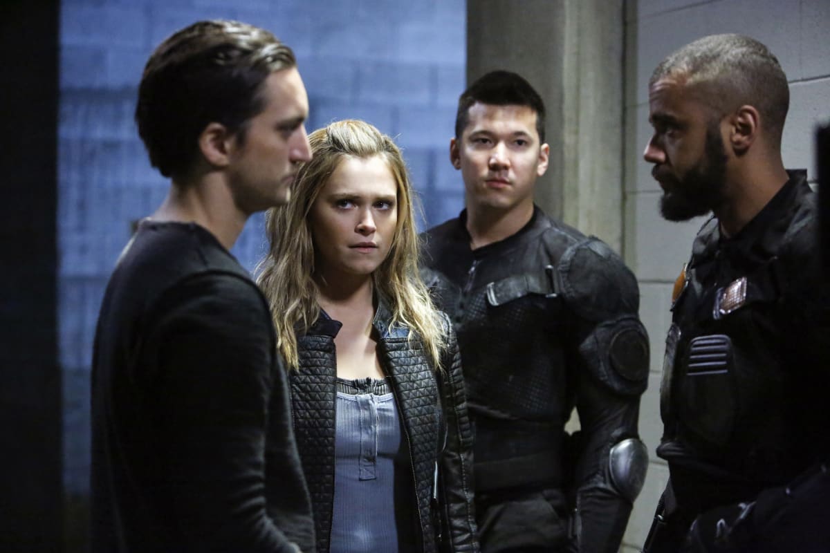 Clarke's Choice — The 100 Season 4 Episode 11