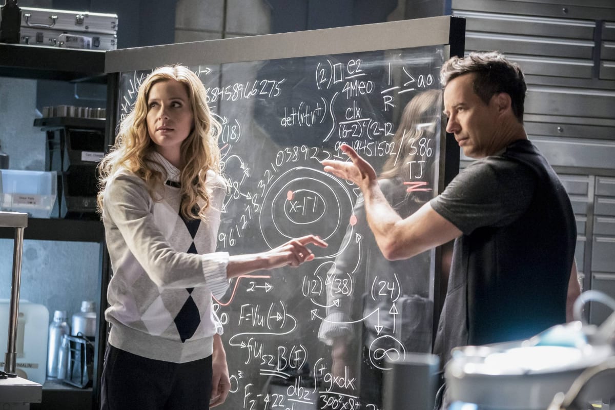 Demonstration Time - The Flash Season 3 Episode 21