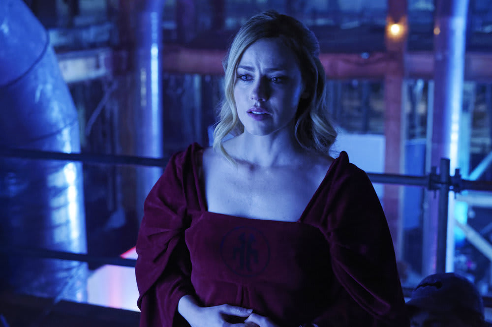 Goodbye Mother - 12 Monkeys Season 3 Episode 1