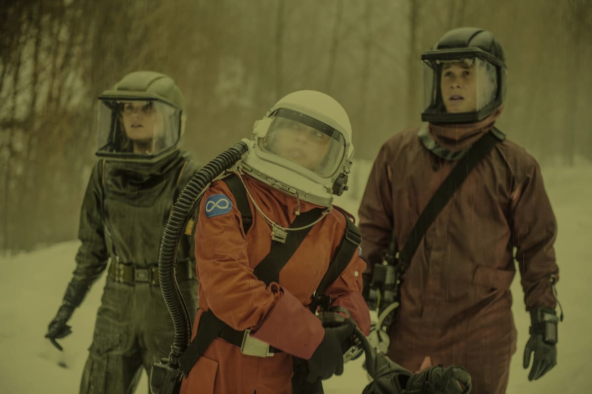 Headed to Space — The 100 Season 4 Episode 13