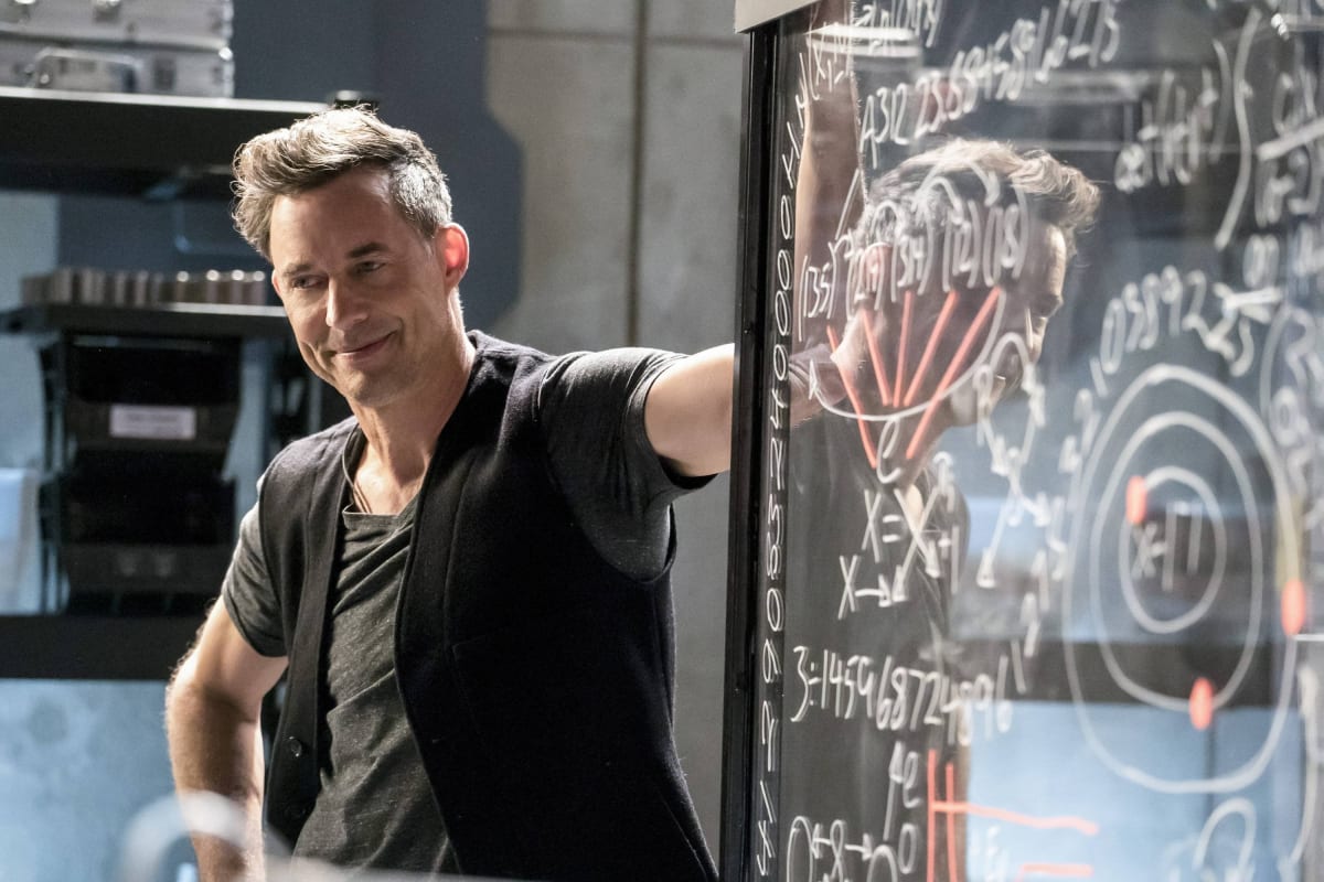 H.R. Likes Science - The Flash Season 3 Episode 21