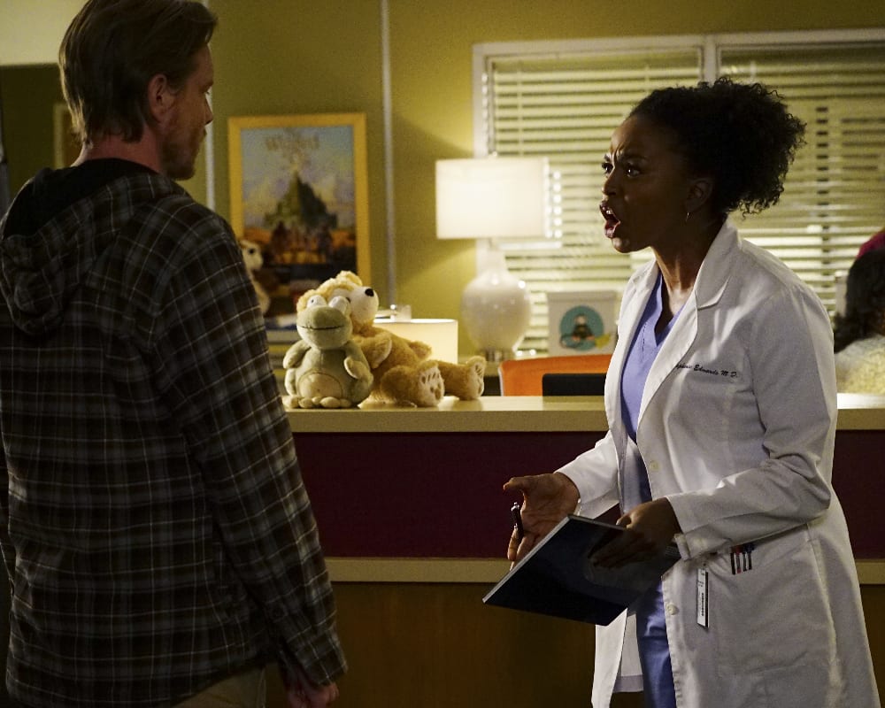 Listen to me! - Grey's Anatomy Season 13 Episode 22