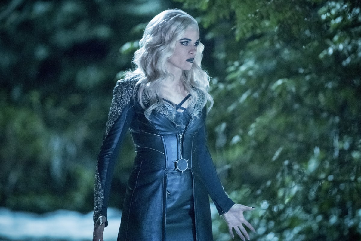 Taking Aim - The Flash Season 3 Episode 22