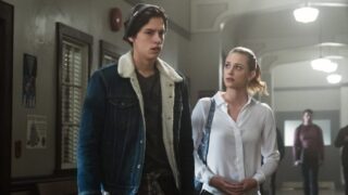 The Hunt For The Truth - Riverdale Season 1 Episode 12