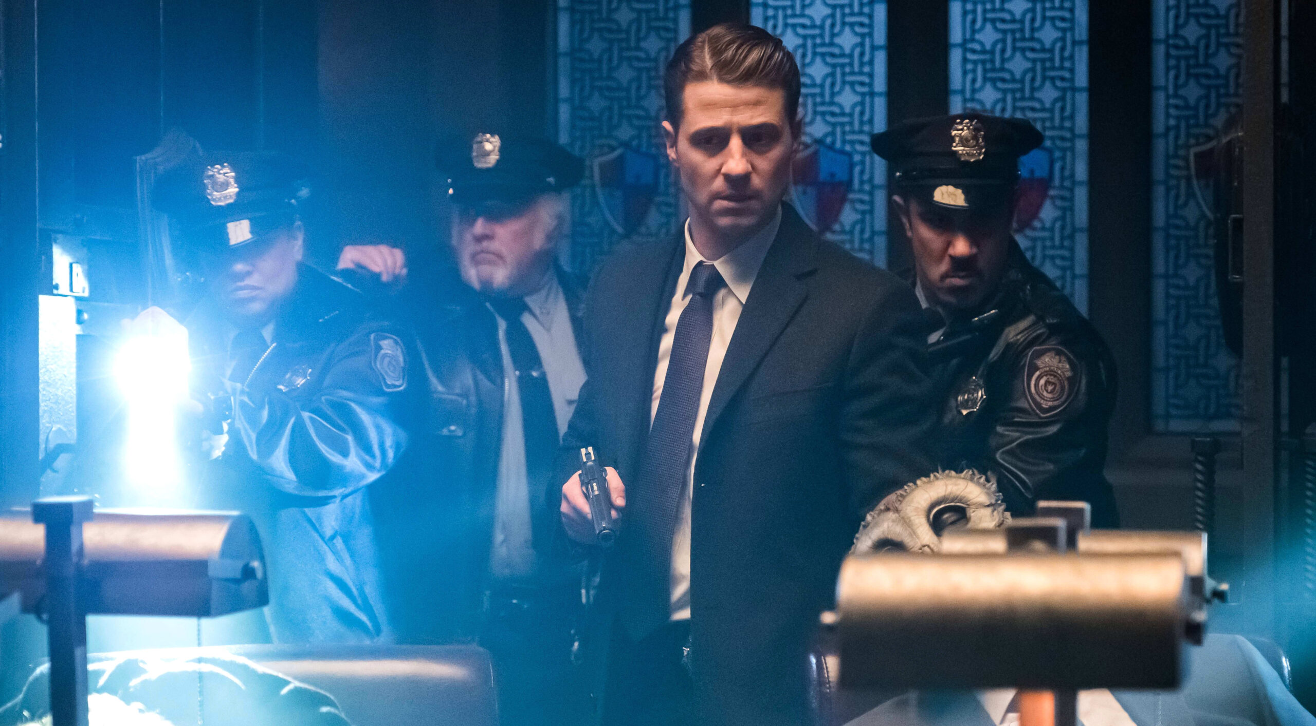 Trying to Save Gotham Season 3 Episode 20