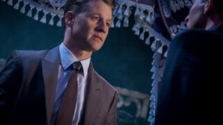 Eyes on You - Gotham Season 4 Episode 1