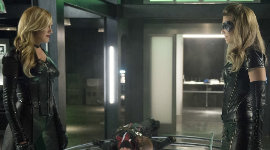 Another Birds Of Prey-Esque Episode - Arrow
