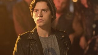 Out Of The Loop - Riverdale Season 2 Episode 5