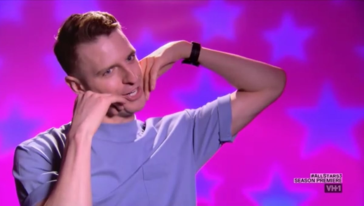 Covergirl - RuPaul's Drag Race All Stars Season 3 Episode 1
