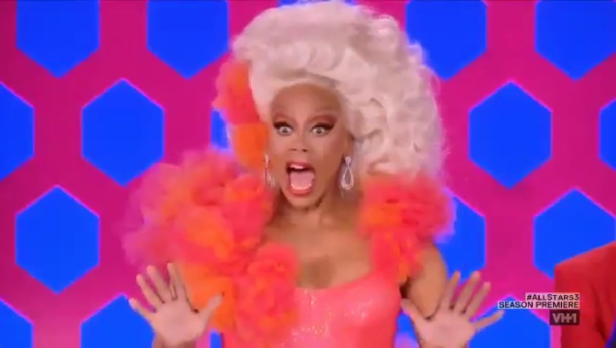 Face Crack Of The Century - RuPaul's Drag Race All Stars Season 3 Episode 1