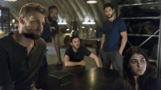The Team Waits - The Brave Season 1 Episode 11
