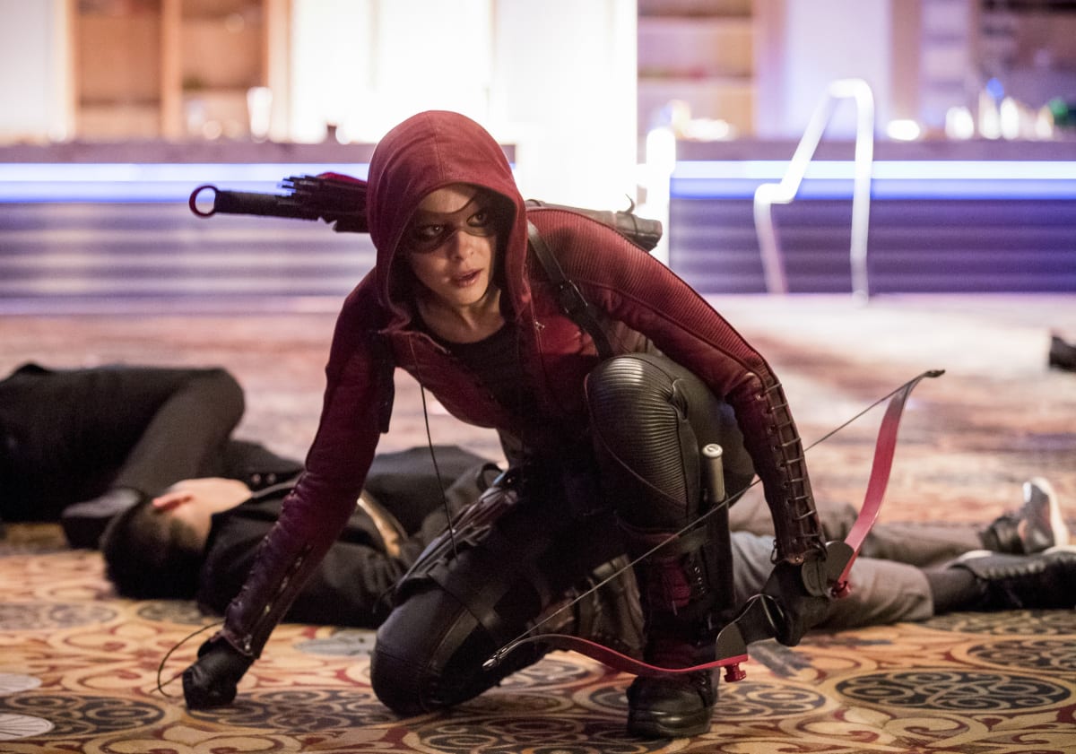 Speedy Suits Up - Arrow Season 6 Episode 15