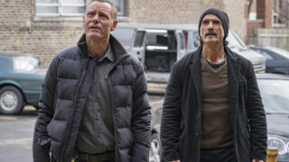 Confronting a Witness - Chicago PD