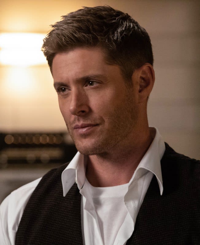 Dean Dressed To The Nines - Supernatural Season 14 Episode 3