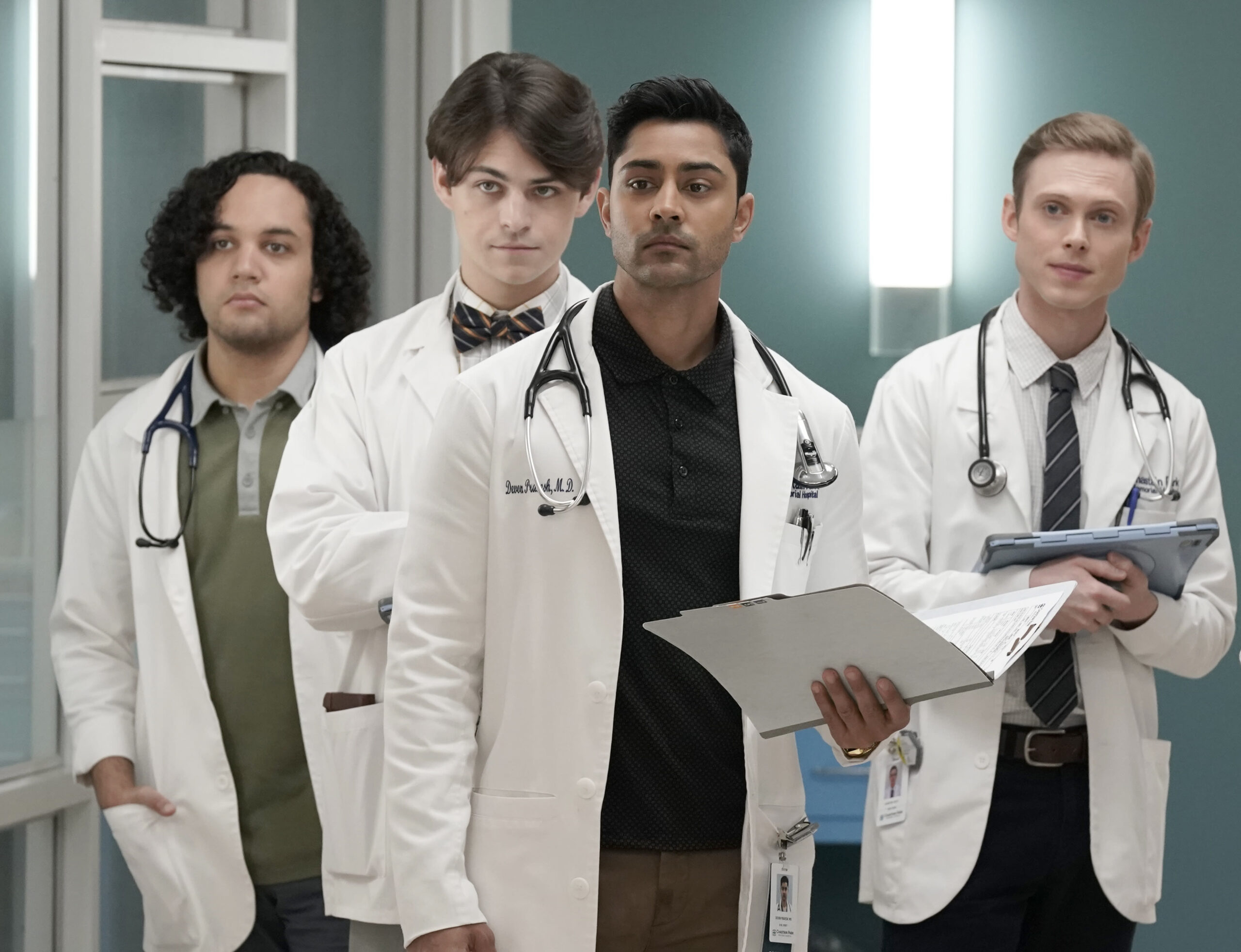 Devon's Mentees - The Resident Season 2 Episode 2