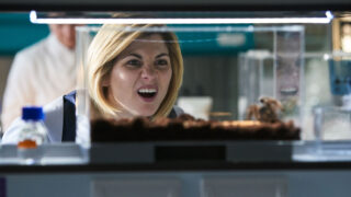 Itsy Bitsy... NOT - Doctor Who Season 11 Episode 4