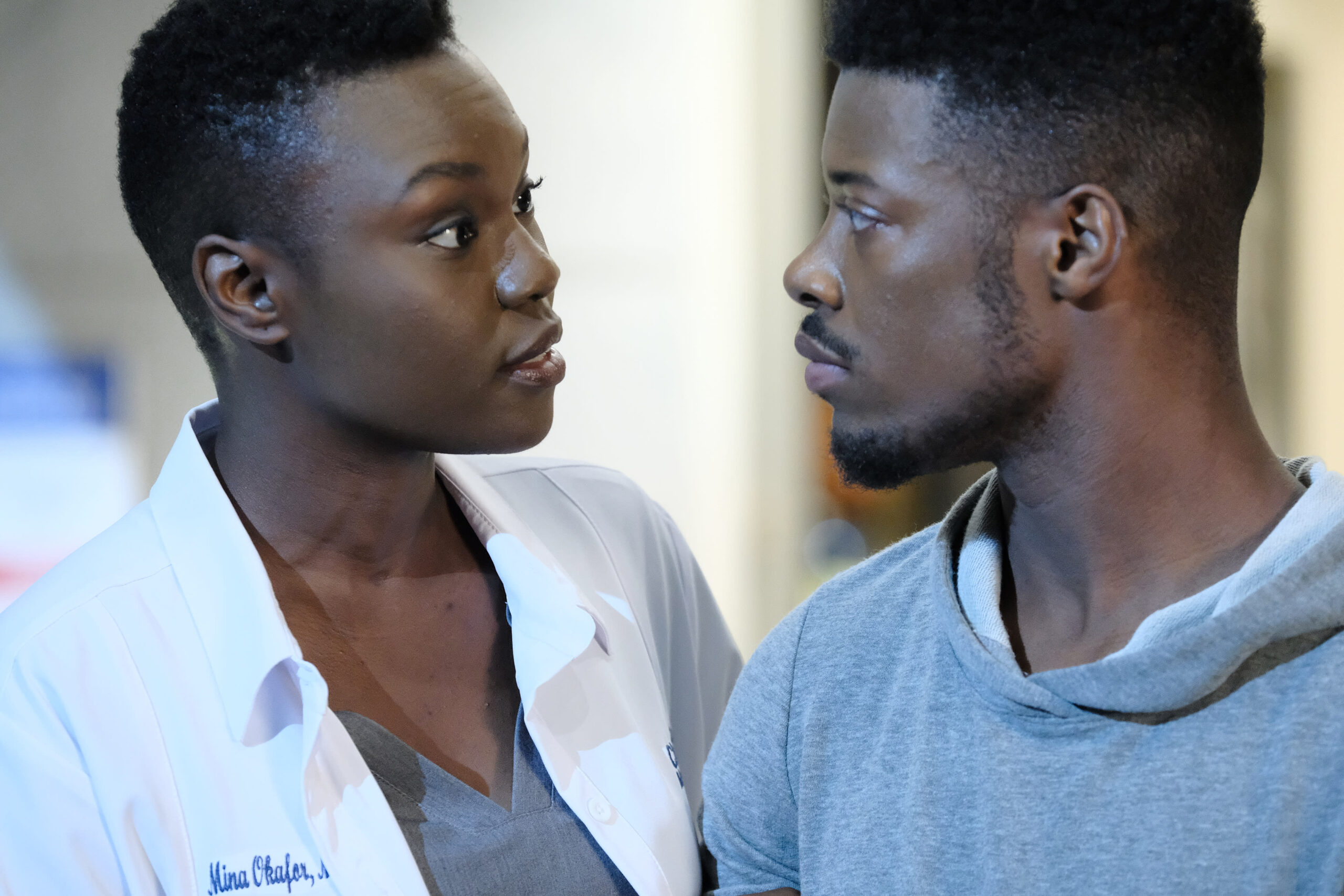 Only Have Eyes for You - The Resident Season 2 Episode 2