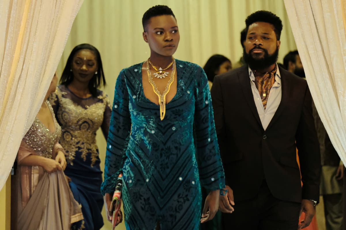 The Royals - The Resident Season 2 Episode 9