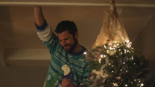 Gary Trims the Tree - A Million Little Things Season 1 Episode 10