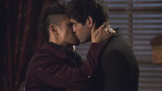 Shadowhunters: 9 Reasons It Deserves a Renewal 