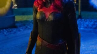 Batwoman is Amazing - Arrow Season 7 Episode 9