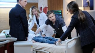 Concerned Mom - The Resident Season 2 Episode 15