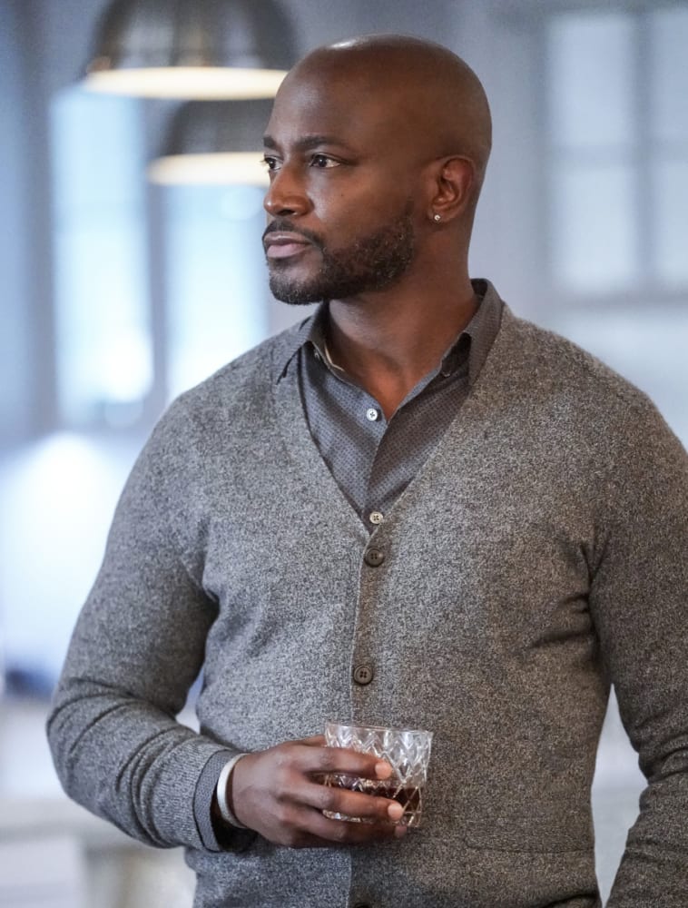 Billy Drinking - All American Season 1 Episode 15