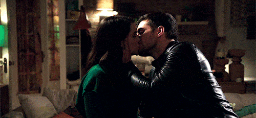 Jane and Ryan - The Bold Type
