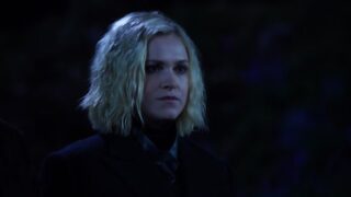 Clarke as Josephine in Sanctum - The 100 Season 6 Episode 12