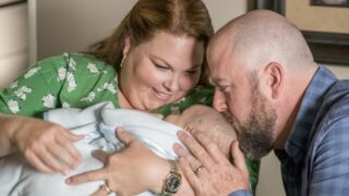 Proud New Parents - This is Us Season 4 Episode 1
