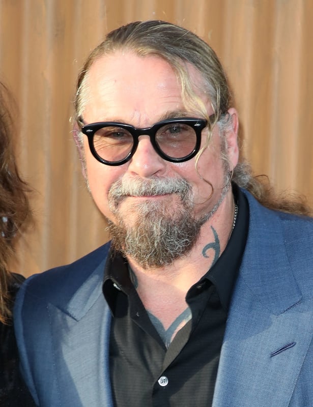 Kurt Sutter Drama The Abandons Ordered to Series at Netflix - TV Fanatic