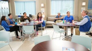 Break Time - Superstore Season 5 Episode 8