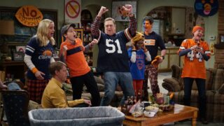 The Bears/Packers Game - The Conners