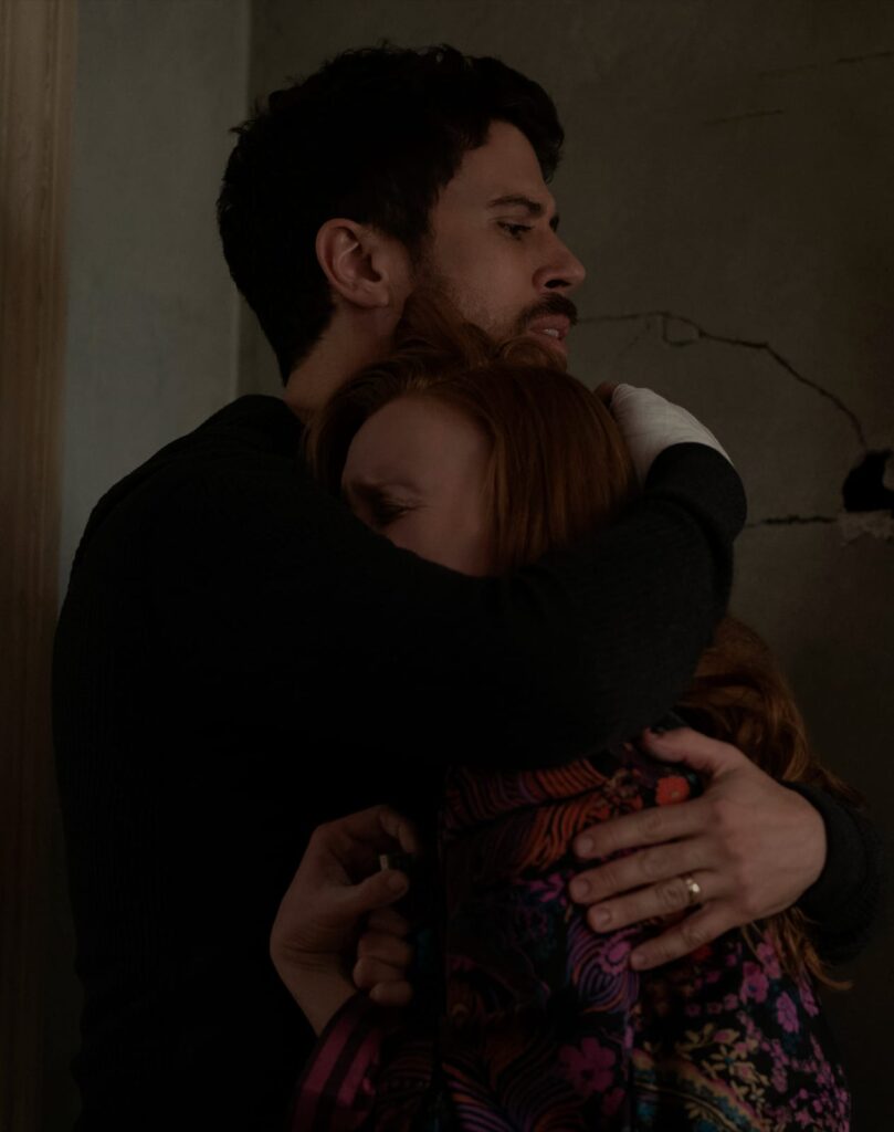 Comforting Dorothy - Servant Season 2 Episode 1
