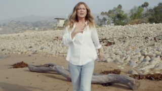 Mer at the Beach