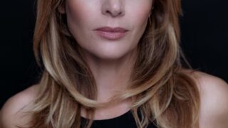 Jessalyn Gilsig Headshot