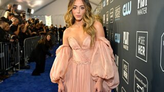  Chloe Bennett attends the 25th Annual Critics' Choice Awards a